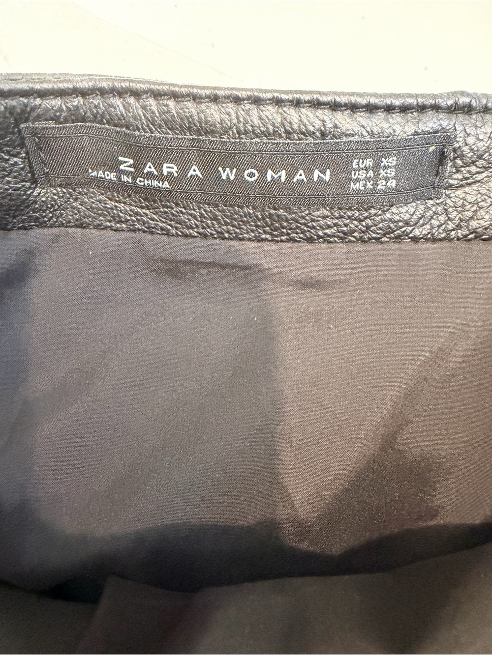 Zara Black Leather Laser-Cut Mini Skirt - Picture 3 of 5